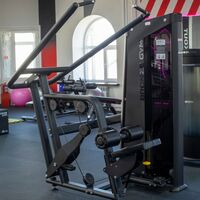 Тренажер для тяги сверху BRONZE GYM BLANC 35 профессиональный фотографии