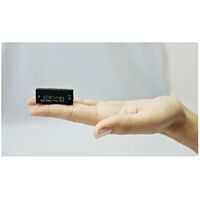 Цифровые диктофоны: Цифровой диктофон Edic-mini Tiny+ B70-75HQ пластик, размер 7*15*37мм, вес 7г, автономность до 12ч, батарейка фотографии