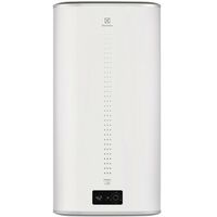 Водонагреватели: Водонагреватель Electrolux EWH 80 Major LZR 3 фотографии