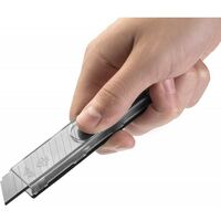 Ручной инструмент: Сегментированные лезвия KRAFTOOL 18 мм, 5 шт [09605-18-S5] фотографии