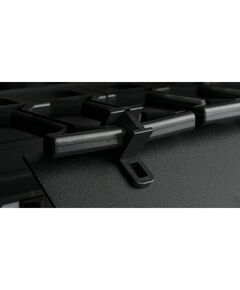 Кабельный органайзер Nikomax NMC-OP100CF-1U-BK 19", 1U, полезная глубина 100 мм, металлический, с пластиковыми пальцами, с крышкой, черный фотографии