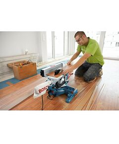 Электропилы: Торцовочная пила BOSCH GTM 12 JL 1800 Вт, 4300  об/мин, размер диска 305х30 мм, размер.раб.стола 465х308 мм, макс.ширина/макс.высота в гр. 151/95, высота заготовки в режиме настольной дисковой пилы 51 мм [0601B15001] фотографии