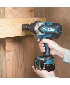 Купить Гайковерт аккумуляторный ударный Makita DTW1002Z Li-ion 18В, 1000Нм, 0-900/1000/2800об/мин, 1/2", 3.1кг, б/щет, без акк и з/у [0088381803397], изображение 5 в интернет-магазине Irkshop.ru