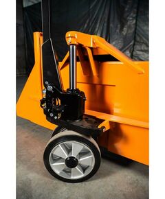 Купить Тележка гидравлическая XILIN HW 1500 кг 800 мм для бездорожья (резиновые колеса) [1005696], изображение 4 в интернет-магазине Irkshop.ru
