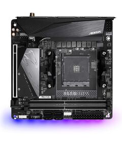 Купить Материнская плата GigaByte B550I AORUS PRO AX AM4  PCI-E HDMI+DP 2.5GbLAN+WiFi+BT SATA RAID Mini-ITX 2DDR4 RTL, изображение 2 в интернет-магазине Irkshop.ru