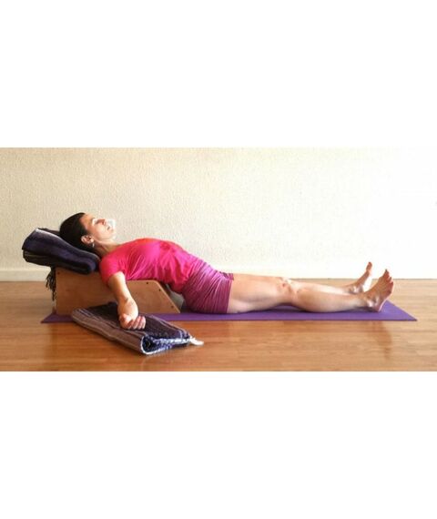 Симхасана Бокс (5 кг, бежевый) фотографии