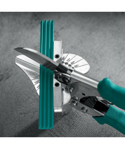 Угловые ножницы KRAFTOOL MC-12 с набором матриц для различных профилей из пластика и резины [23372-12] фотографии