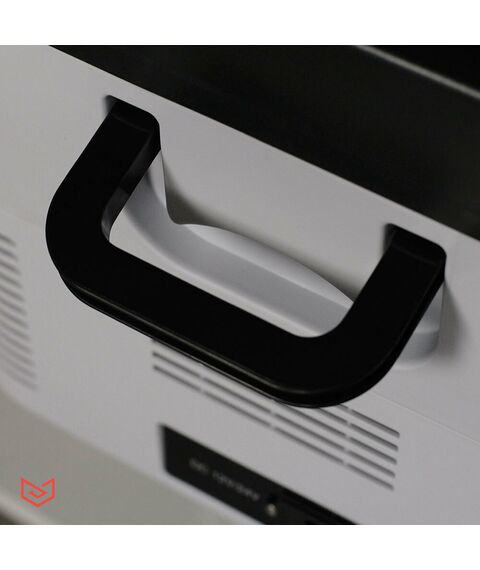 Компрессорный автохолодильник Meyvel AF-G18 фотографии