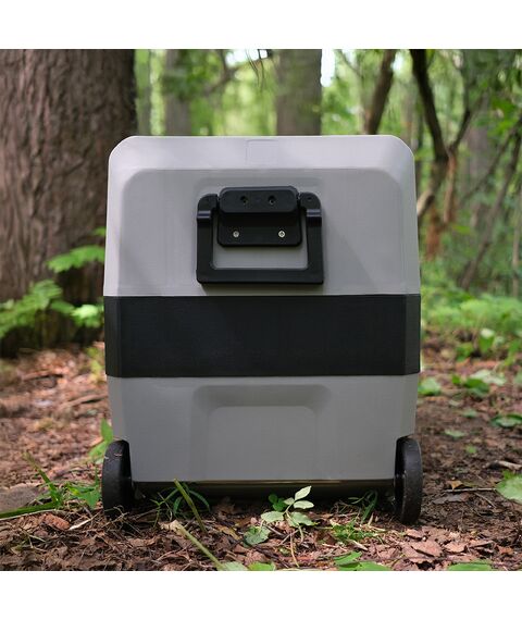 Компрессорный автохолодильник Meyvel AF-SD50 фотографии