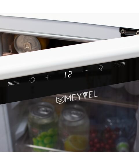 Холодильник для косметики и напитков Meyvel MD35-White фотографии