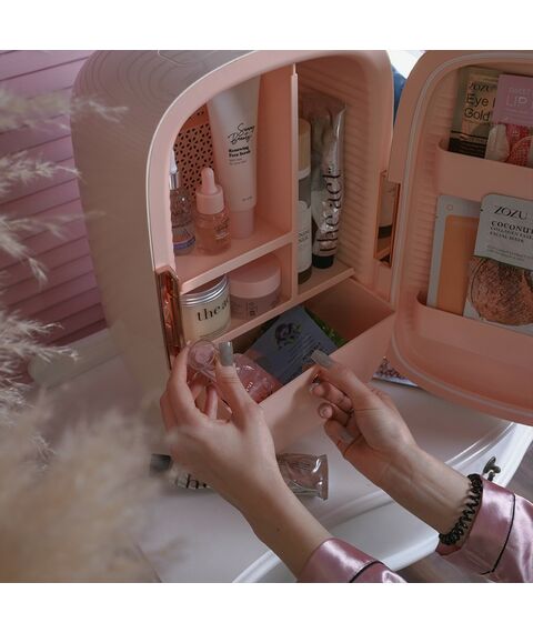 Мини-холодильник для косметики Meyvel MB-12C1W фотографии