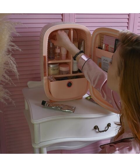 Мини-холодильник для косметики Meyvel MB-12C1W фотографии