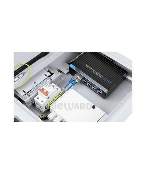 Уличный неуправляемый коммутатор Beward B-431-8P2F 8 портов с поддержкой High PoE, PoE бюджет 137 Вт, встроенный оптический кросс на 2 кабеля, IP54, от -40 до +50°С фотографии