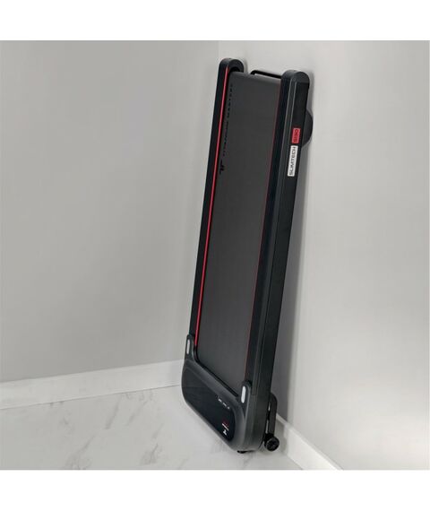 Беговая дорожка Titanium Masters Slimtech S130 фотографии