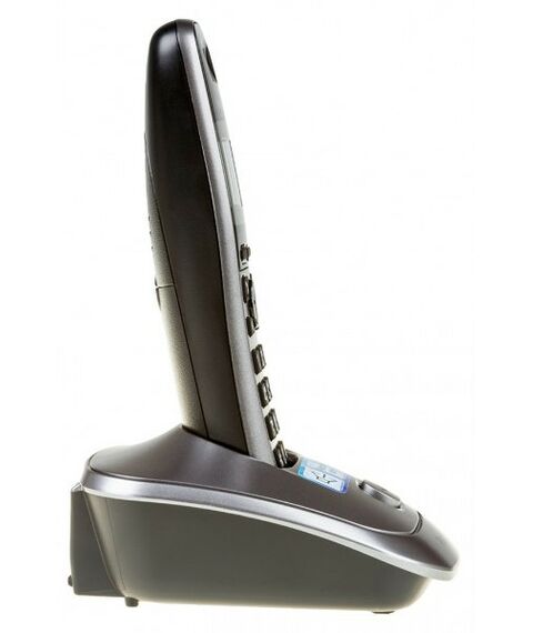 Радиотелефоны DECT: Радиотелефон Panasonic KX-TG2511RUM АОН, спикерфон, 18/170ч, т/книга 50 номеров, монохром фотографии