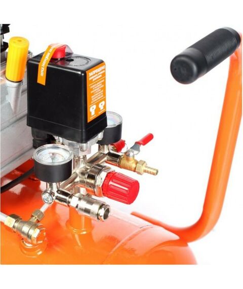 Компрессоры: Компрессор Patriot EURO 50/260 260л/мин, 8 бар, 50л, 1.8кВт, 26кг [525306367] фотографии