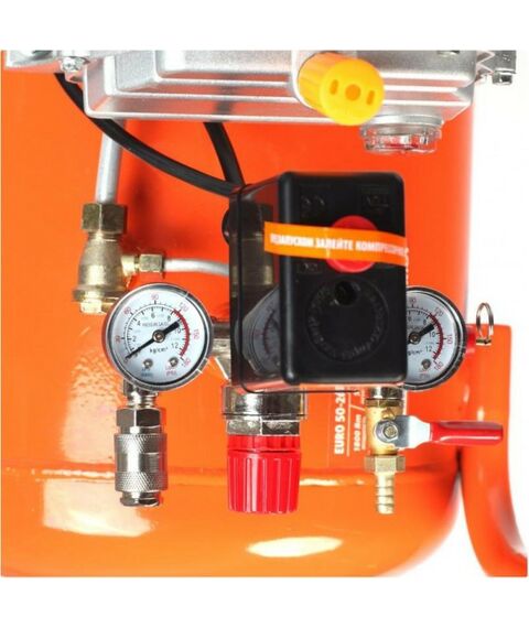 Компрессоры: Компрессор Patriot EURO 50/260 260л/мин, 8 бар, 50л, 1.8кВт, 26кг [525306367] фотографии