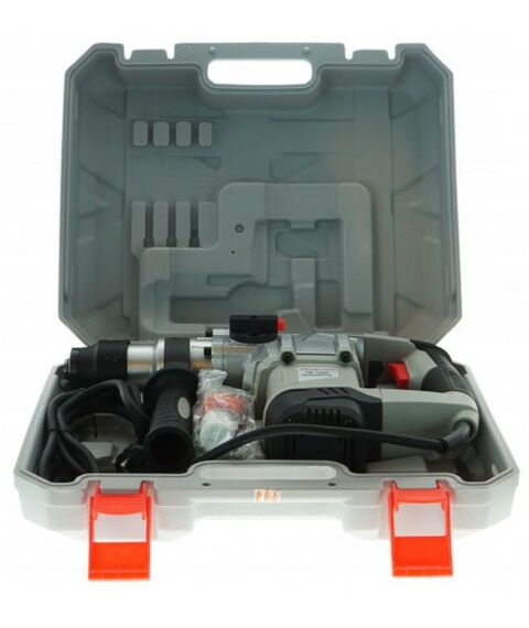 Перфораторы: Перфоратор Энергомаш ПР-1500 1500Вт, 5.5 Дж, 850 об/мин фотографии