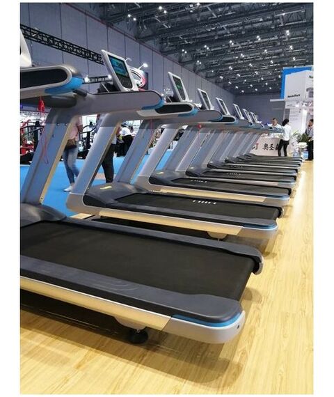 Беговые дорожки: Электрическая беговая дорожка Ultra Gym UG-Power 002 фотографии