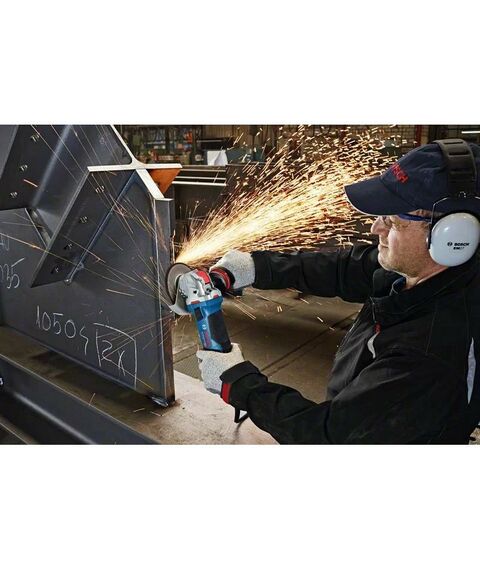 Угловые шлифмашинки (болгарки): Углошлифмашина BOSCH GWX 19-125 S с X-LOCK, 1900 Вт, скорость вр. 2.800 -11.500,  125 мм [06017C8002] фотографии