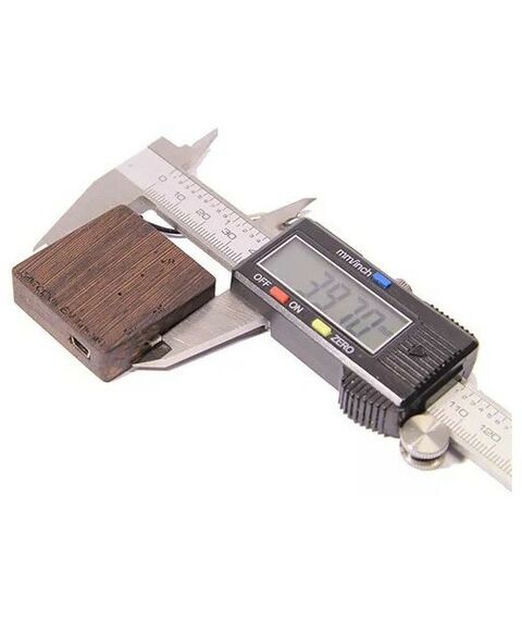 Цифровые диктофоны: Цифровой диктофон Edic-mini Tiny S A61w-300h дерево, размер 12*40*40мм, вес 20г, автономность до 100ч, аккумулятор фотографии