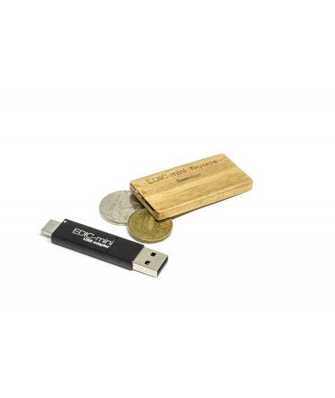 Цифровые диктофоны: Цифровой диктофон Edic-mini Tiny+ А74-150HQ дерево, размер 4.5*29*57мм, вес 7г, автономность до 30ч, аккумулятор фотографии