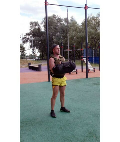 Функциональный тренинг: Сэндбэг Original FitTools FT-SNDBG-15 нагрузка до 15 кг фотографии