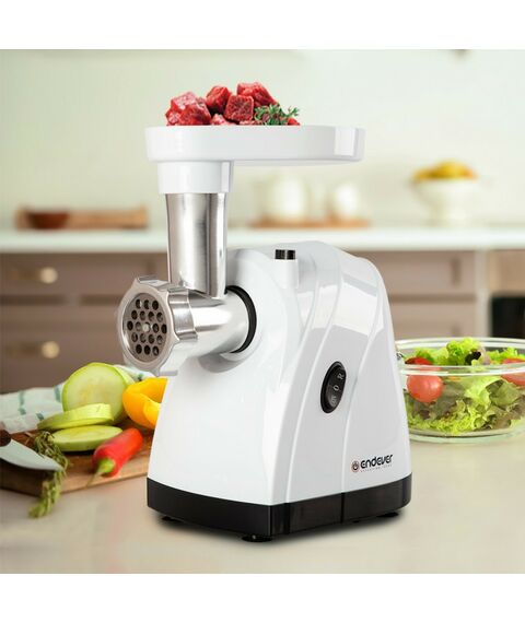 Мясорубки: Мясорубка Endever Sigma 36 2200 Вт, 2.2 кг/мин, цвет белый, вес 2.4 кг фотографии