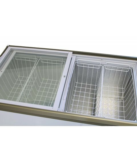 Морозильные камеры: Морозильный ларь WILLMARK FSL-300X-4 белый фотографии