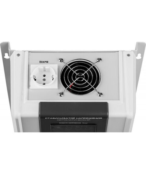 Стабилизаторы напряжения: Профессиональный стабилизатор напряжения навесной Зубр АСН 5000 5000 ВА, 140-260 В, 8% [59385-5] фотографии