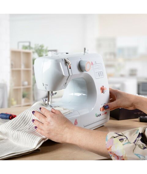 Швейные машинки: Швейная машина VLK Napoli 1600 белый [80298] фотографии