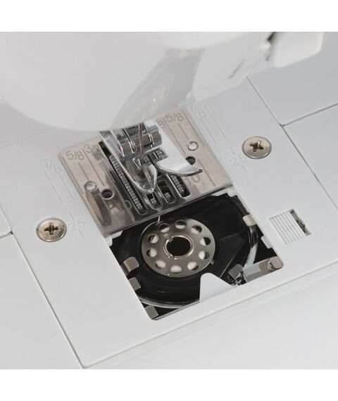 Швейные машинки: Швейная машина VLK Napoli 1600 белый [80298] фотографии