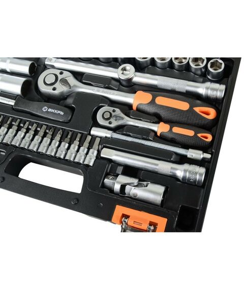 Наборы инструментов и ключи: Набор инструментов Вихрь АВТО 82 предмета 1/2", 1/4", CrV, в кейсе [73/6/7/6] фотографии