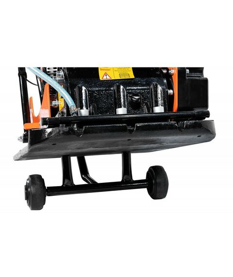 Виброплиты, вибраторы: Виброплита Samsan PC 292 двигатель SAMSAN SM200, 6.5 л.с., вес 82 кг, колеса, с баком фотографии