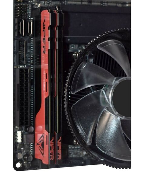 Оперативная память: Модуль памяти Patriot Viper 32Gb DDR4 DIMM <PC4-25600> CL18 [PVE2432G320C8] фотографии