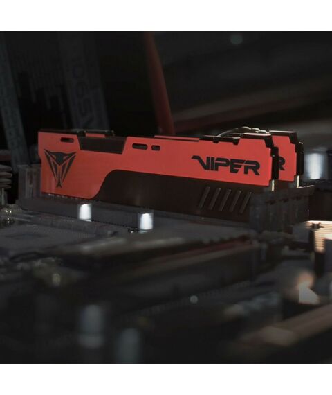 Оперативная память: Модуль памяти Patriot Viper 32Gb DDR4 DIMM <PC4-25600> CL18 [PVE2432G320C8] фотографии