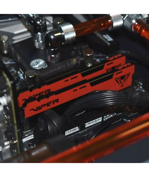 Оперативная память: Модуль памяти Patriot Viper 32Gb DDR4 DIMM <PC4-25600> CL18 [PVE2432G320C8] фотографии