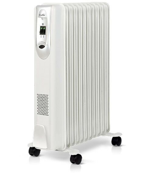 Масляные радиаторы: Масляный радиатор Ballu Comfort BOH/CM-11WDN 2200 мощность обогрева 2200 Вт, число секций: 11, термостат, колеса для перемещения, цвет белый фотографии