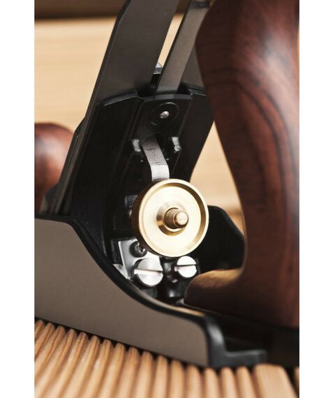 Столярно-слесарный инструмент: рубанок металлический KRAFTOOL A4 Premium 260x60 мм. [18527-25] фотографии