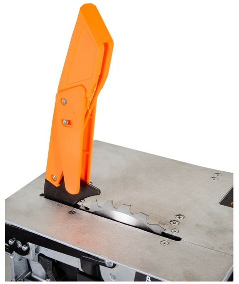 Торцовочные пилы: Торцовочная пила Вихрь ПТ-210К 1500 Вт, 5000 об/мин, диск 210 мм, режим настольной циркулярной пилы фотографии