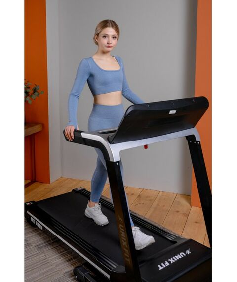 Беговые дорожки: Беговая дорожка UNIXFIT MX-920N фотографии