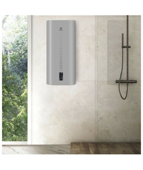 Водонагреватели: Водонагреватель Electrolux EWH 80 Centurio IQ 3.0 Silver фотографии