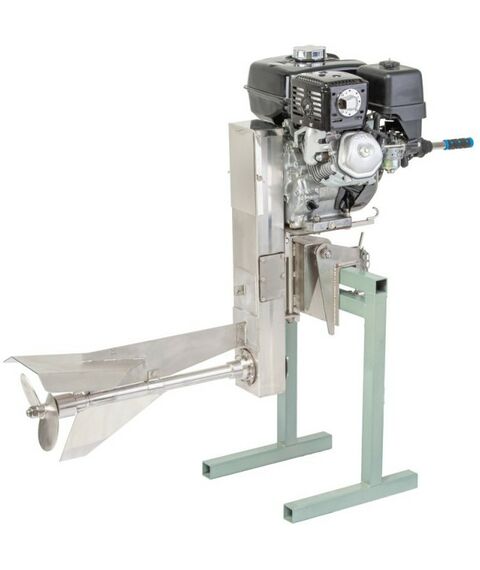 Моторы лодочные:  Лиман, прямая ременная передача, двигатель Lifan, 9 л.с., расход 2 л/ч фотографии