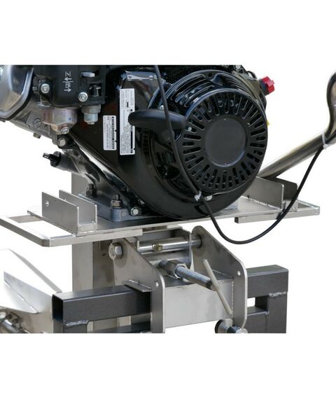 Моторы лодочные:  Лиман, с муфтой сцепления, двигатель Honda, 8.4 л.с., расход 2 л/ч фотографии