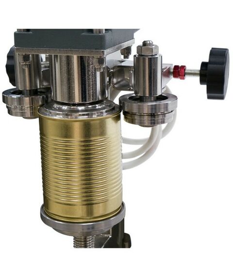 Закаточные машинки:  М3Э 01 для закатки жестяных банок полуавтоматическая фотографии