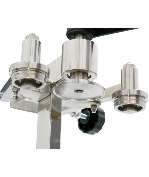 Закаточные машинки:  М3 07 для закатки жестяных банок ручная с 3-мя патронами фотографии