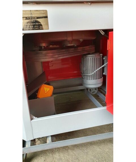 Станки для гибки и резки арматуры: Станок для гибки арматуры Kunwoo KMB-40H фотографии