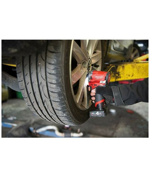 Гайковерты, отвертки: Аккумуляторный гайковерт импульсный Milwaukee M12 FUEL FIWF12-422X [4933464616] фотографии