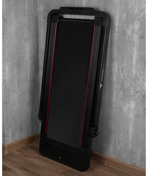 Беговые дорожки: Беговая дорожка Titanium Masters Slimtech C150 фотографии