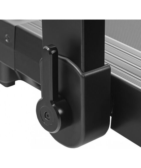 Беговые дорожки: Беговая дорожка Titanium Masters Slimtech C150 фотографии